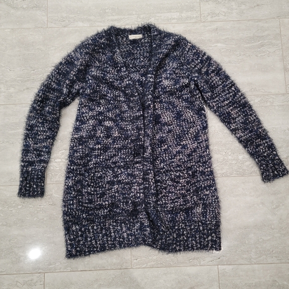 retrology Sweaters - Retrology Elegant Oversized  Eyelash Knit Cardigan - Navy White Pink Size Medium